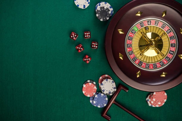 Studio multi-camera feed Multi-camera view of Speed Blackjack dealer and card shoe on putaran hongkong